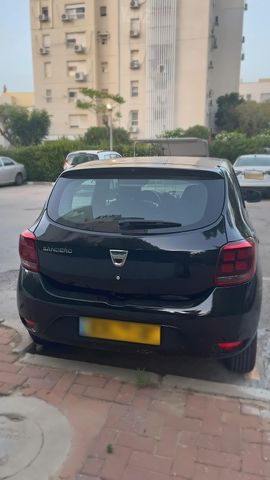 דאצ'יה סנדרו