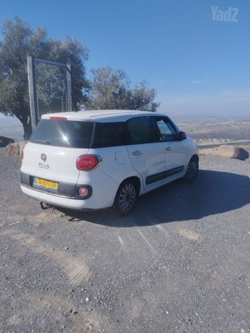 מודעת רכב פיאט 500L