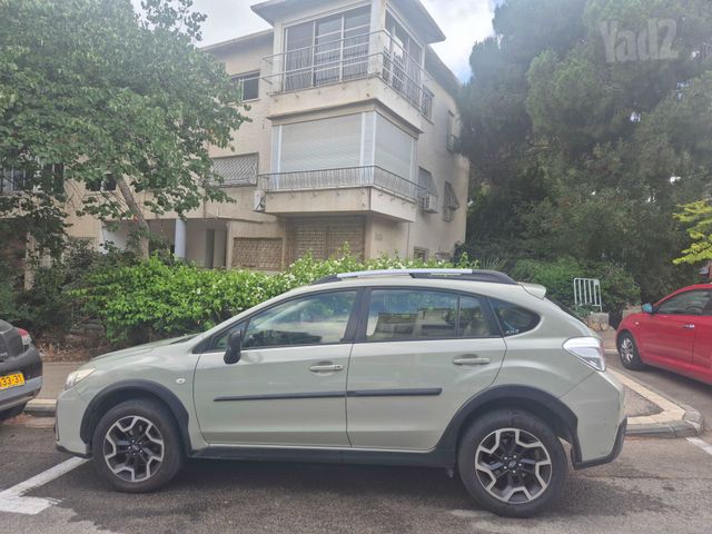 סובארו XV