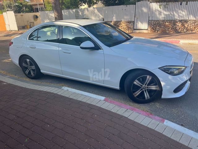 מרצדס-בנץ C-class