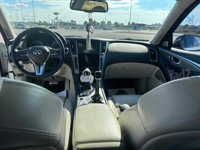 אינפיניטי Q50