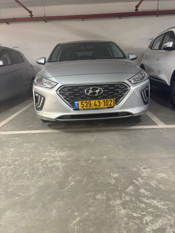 מודעת רכב יונדאי איוניק