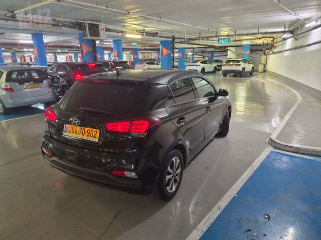 יונדאי i20