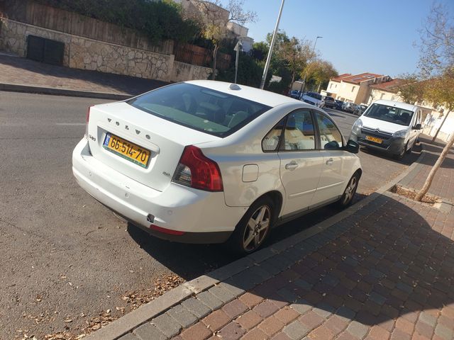 מודעת רכב וולוו S40