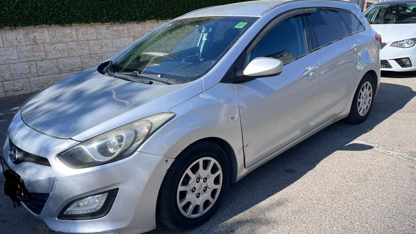 מודעת רכב יונדאי i30