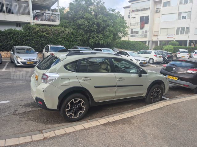 סובארו XV