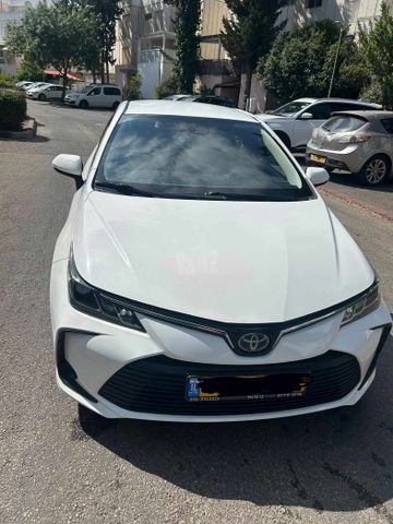 מודעת רכב טויוטה קורולה