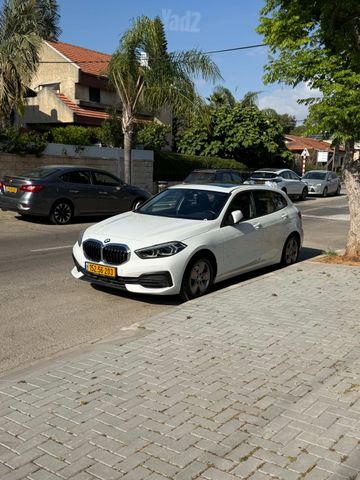 מודעת רכב ב מ וו סדרה 1