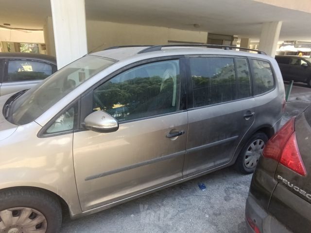 מודעת רכב פולקסווגן טוראן
