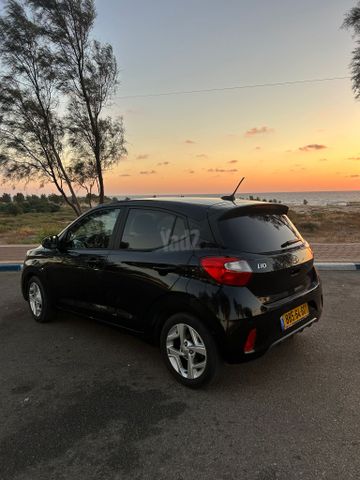 יונדאי i10