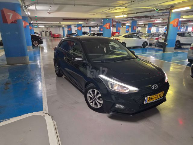 יונדאי i20