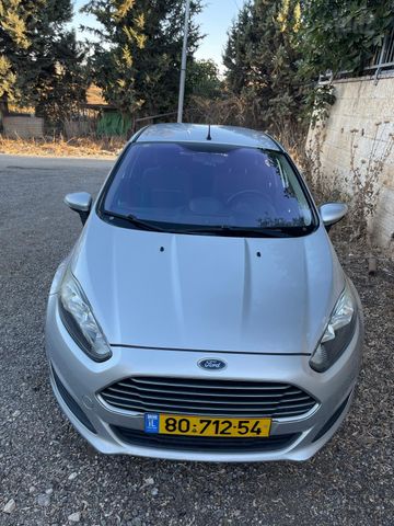 מודעת רכב פורד פיאסטה