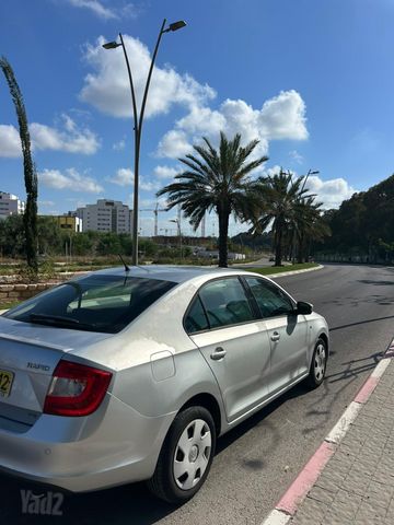 סקודה ראפיד