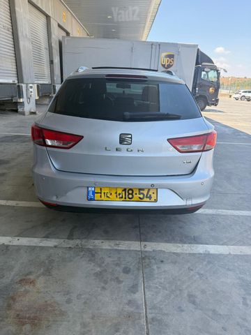 סיאט לאון