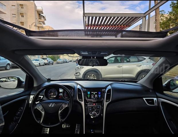 יונדאי i30