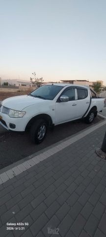 מודעת רכב מיצובישי טרייטון / L200