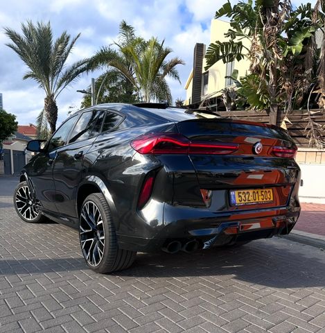 ב מ וו X6 M