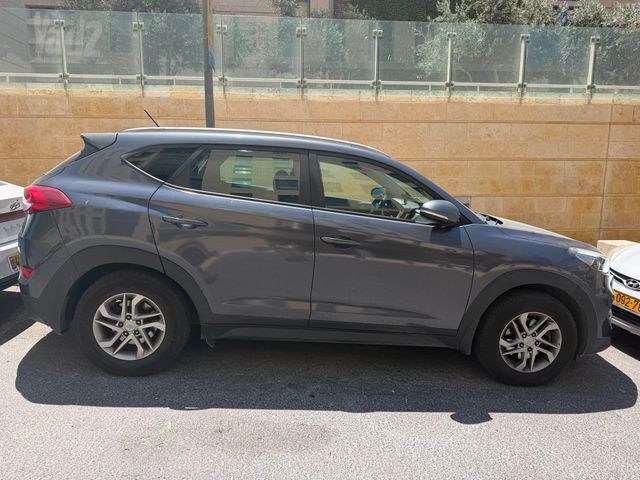 יונדאי טוסון