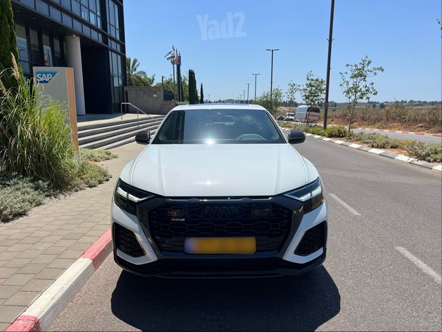 אאודי RS Q8