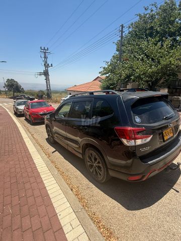 סובארו פורסטר