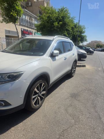 ניסאן אקס טרייל
