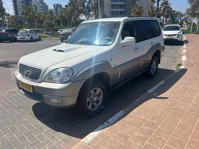 יונדאי טאראקן