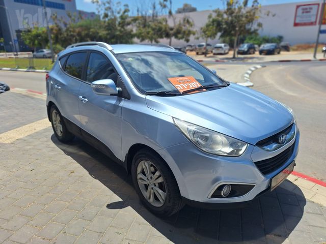 יונדאי ix35