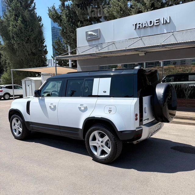 לנד רובר דיפנדר