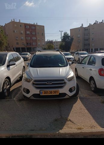 קוגה 4X2 Titanium אוט׳ 1.5 (182 כ״ס) [2016-2020]