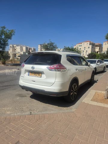 ניסאן אקס טרייל