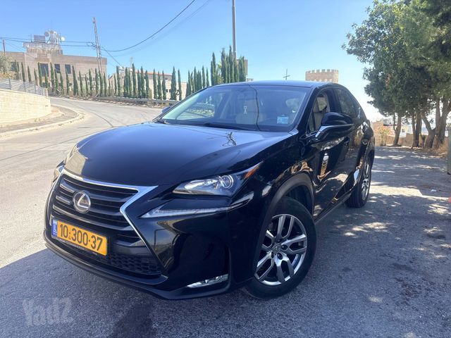 מודעת רכב לקסוס NX