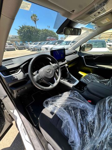 טויוטה RAV4