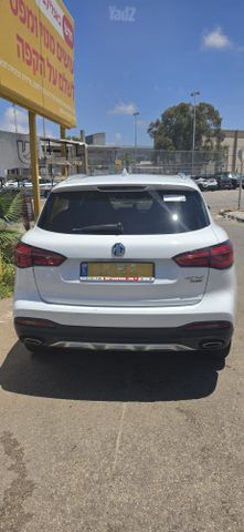 אם ג'י EHS PHEV