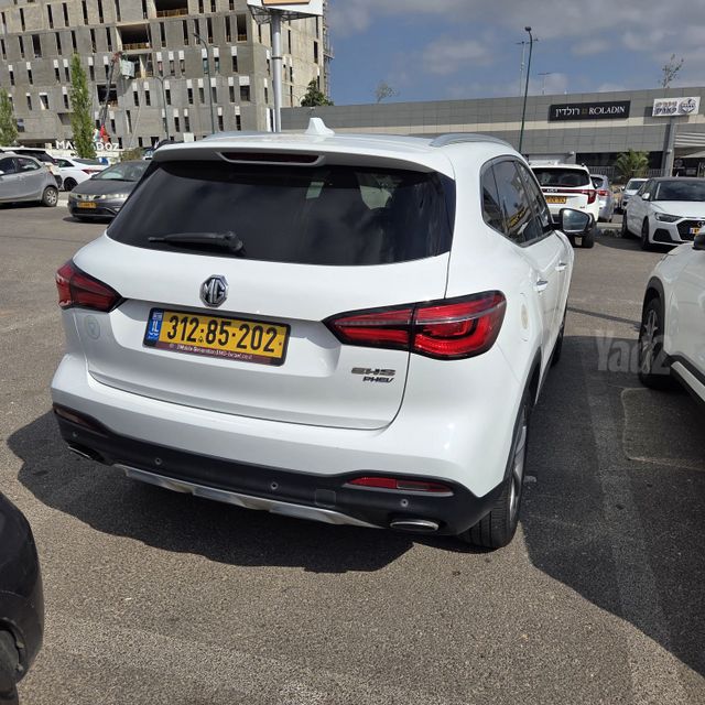 אם ג'י EHS PHEV