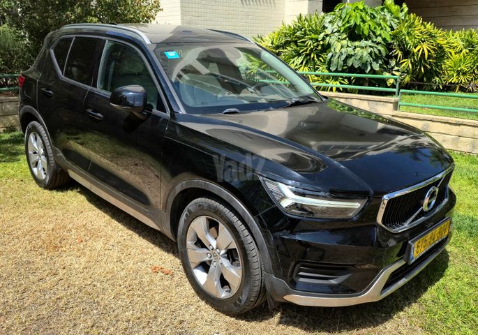 וולוו XC40
