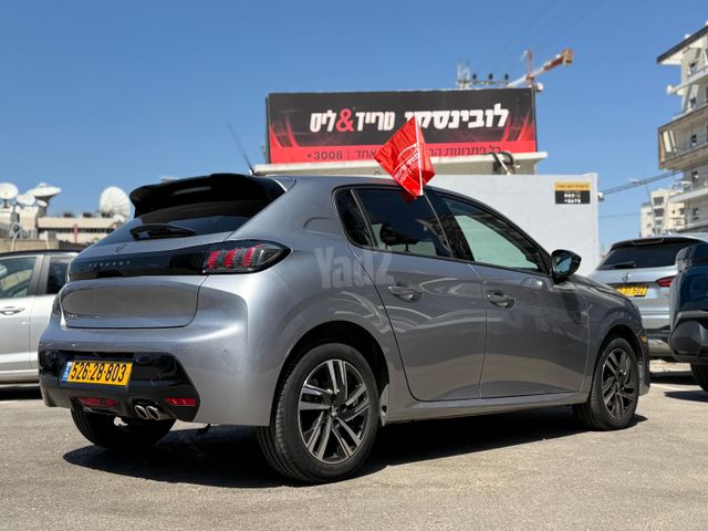 פיג'ו 208