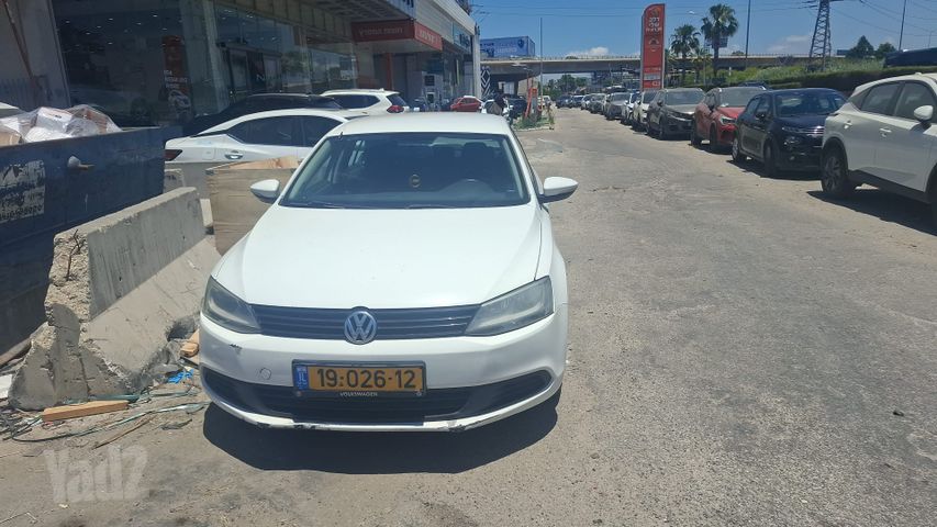 מודעת רכב פולקסווגן ג'טה 