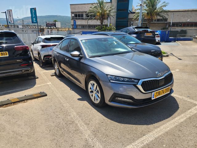 סקודה אוקטביה