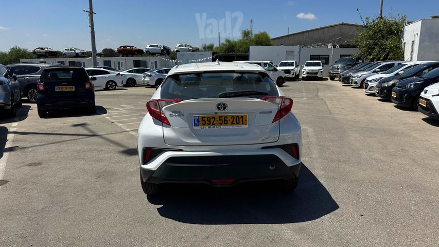 טויוטה C-HR