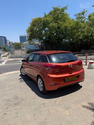 יונדאי i20