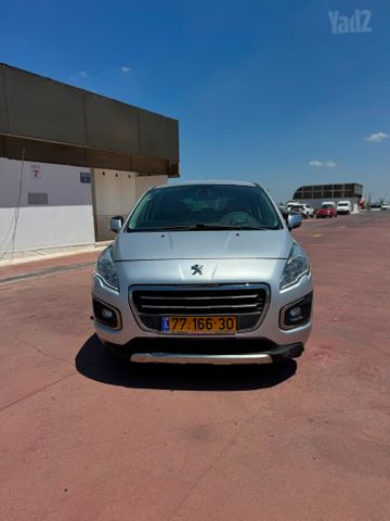 פיג'ו 3008