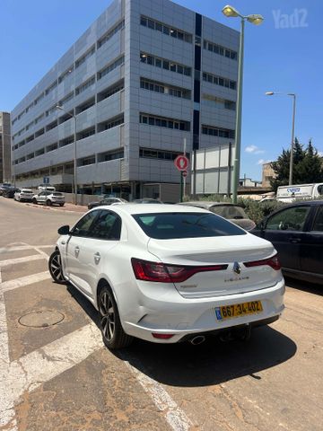 רנו מגאן
