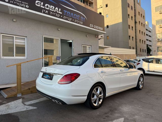 מודעת רכב מרצדס-בנץ C-class 1