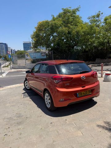 יונדאי i20
