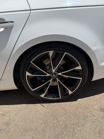 אאודי A4