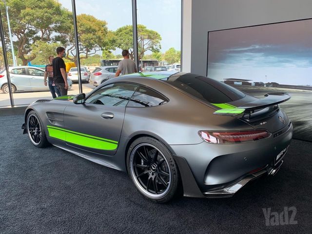 מרצדס-בנץ AMG GT