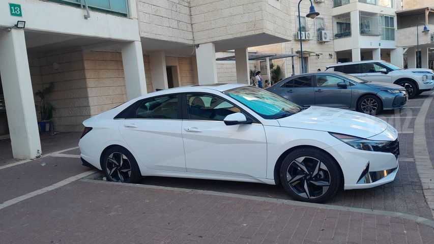 יונדאי אלנטרה
