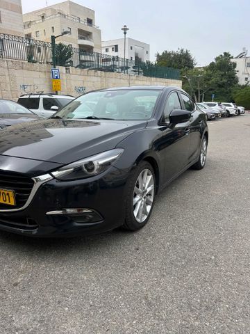 מודעת רכב מאזדה 3