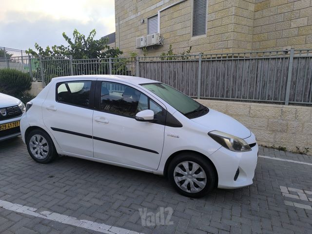 מודעת רכב טויוטה יאריס