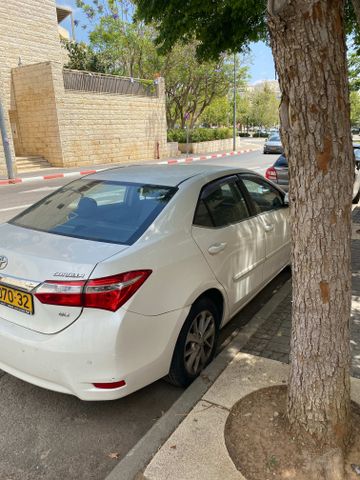 מודעת רכב טויוטה קורולה